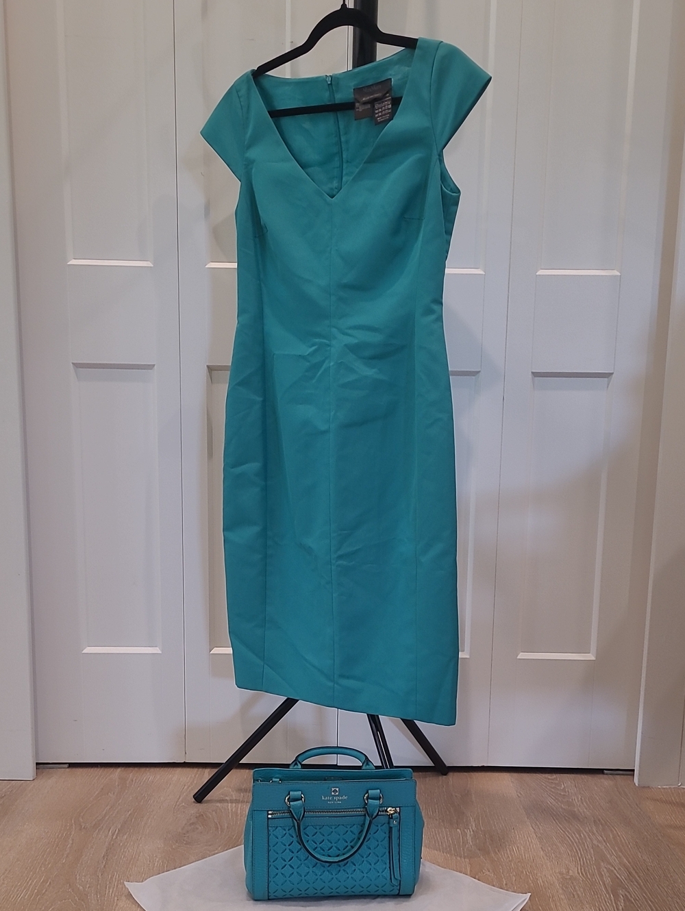MAX MARA Teal V-Neck Cap Sleeve Midi Sheath Dress-Cotton And Silk